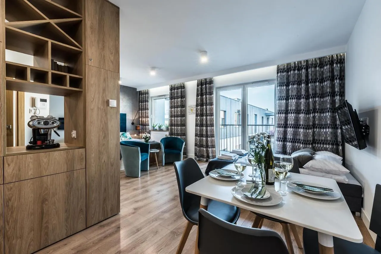Apartament Targi Z Garazem I Silownia contacts