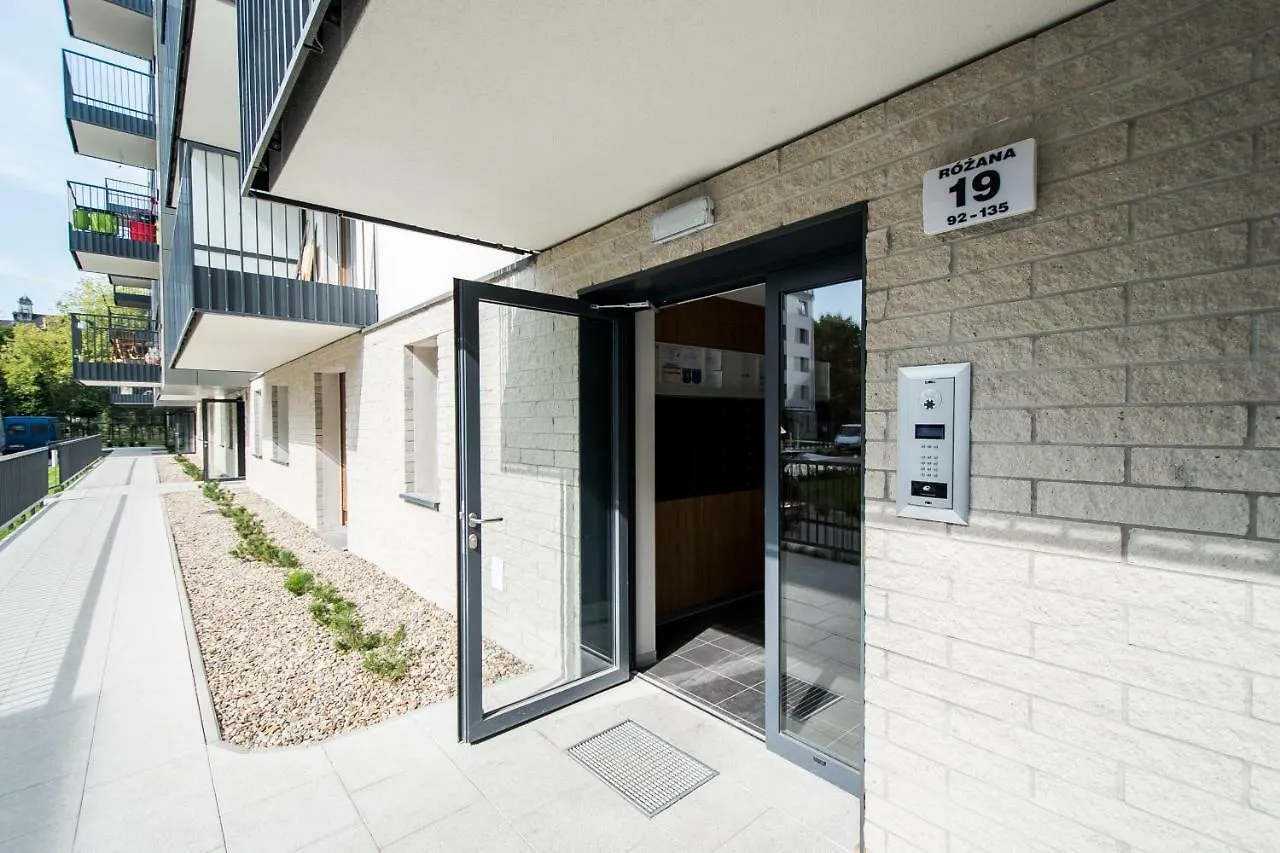 Apartament Targi Z Garazem I Silownia Poznan